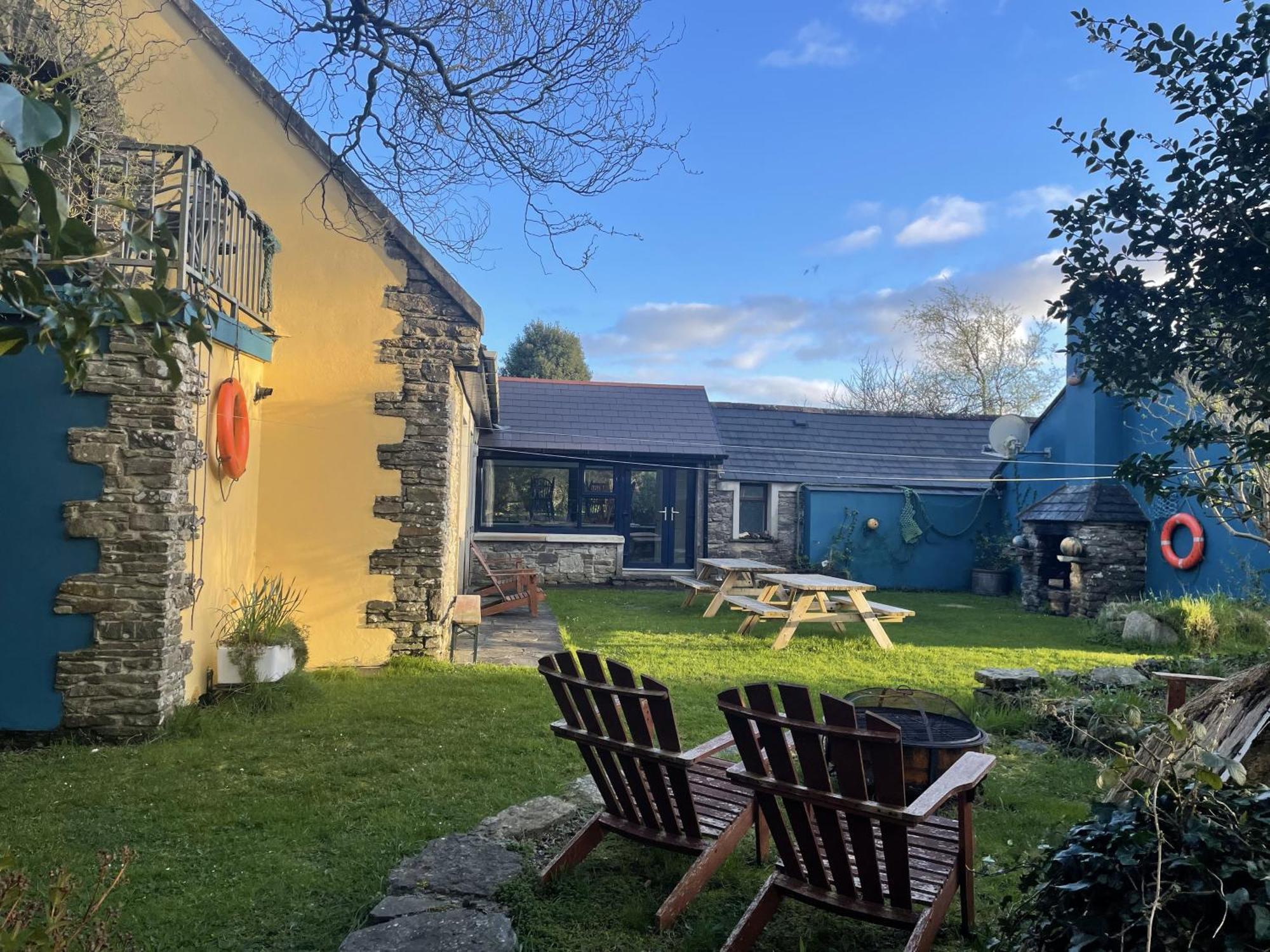 Ballyroe Accommodation Leap Exterior photo